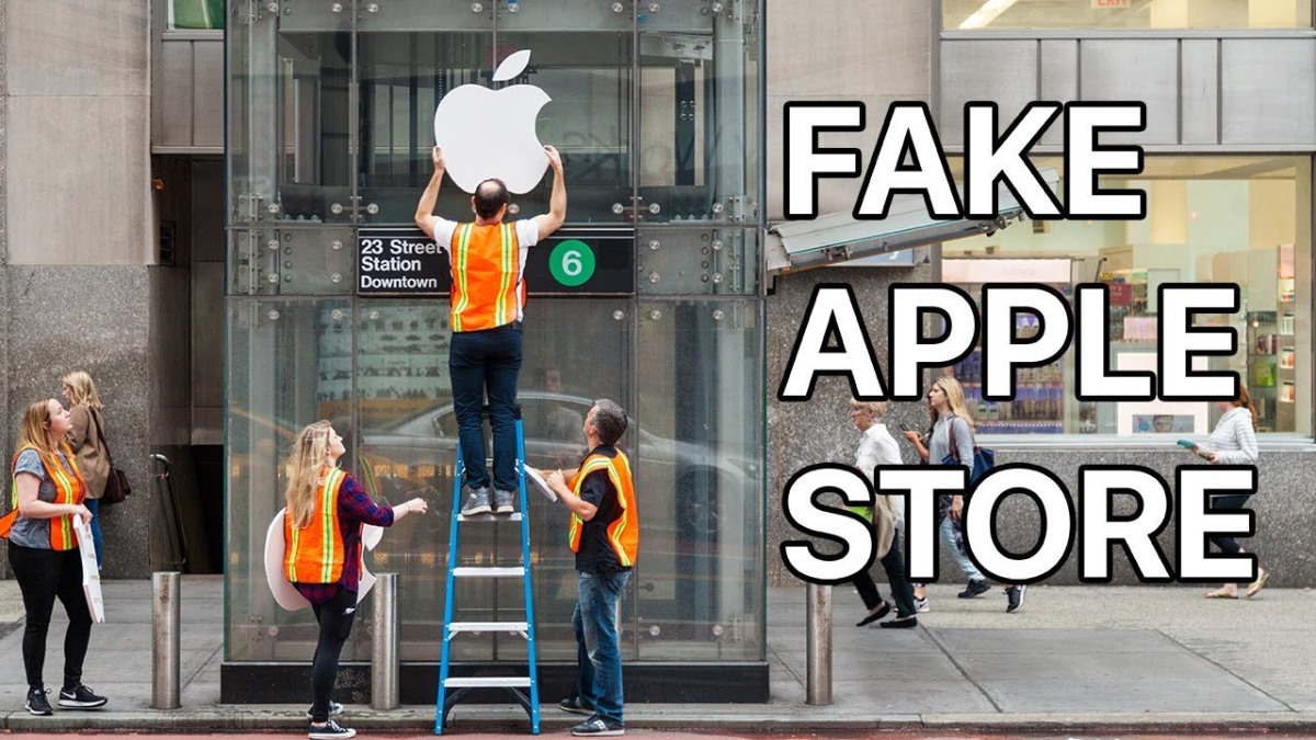 Because it’s Friday: “Fake Apple Store” by Improv Everywhere